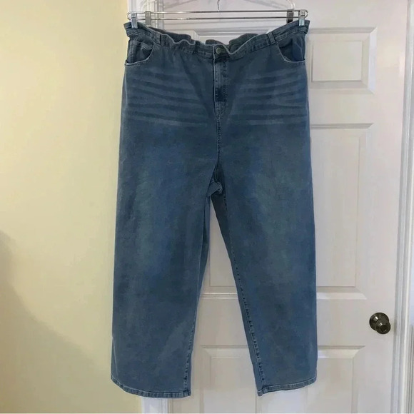 Eloquii Wide Leg Jeans Paperbag High Waist Plus Sz 28 Medium Wash Denim Pants - Picture 2 of 9
